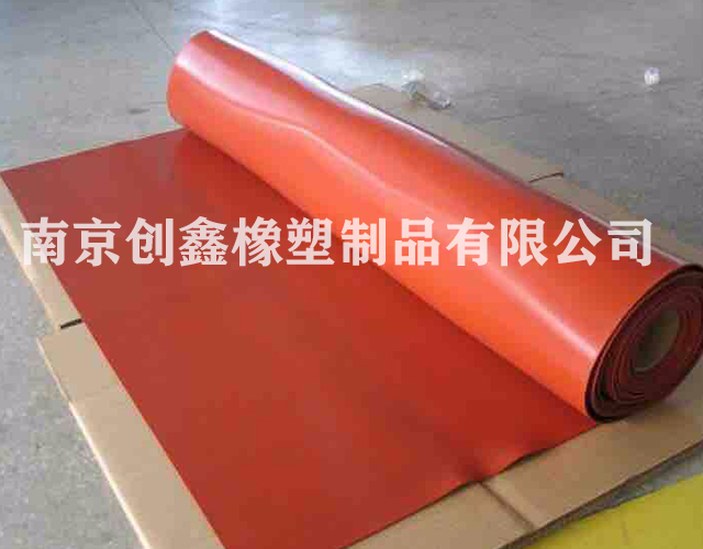 鐵紅色橡膠板